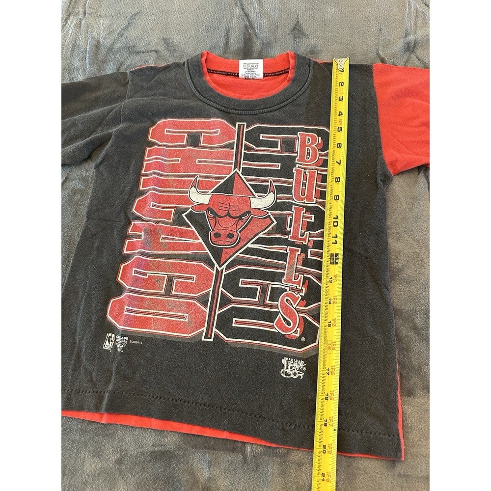 Vintage 90s NBA Chicago Bulls Color Block Kids T-Shirt Youth Medium 8 10 - Picture 2 of 7